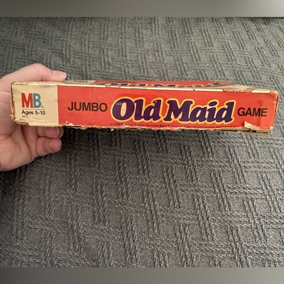 Jumbo Old Maid Card Game Vintage 1978 - Picture 2 of 5